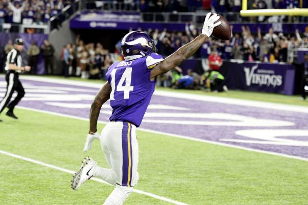 Last-second-Stefon-Diggs-touchdown-propels-Minnesota-Vikings-to-NFC-title-game